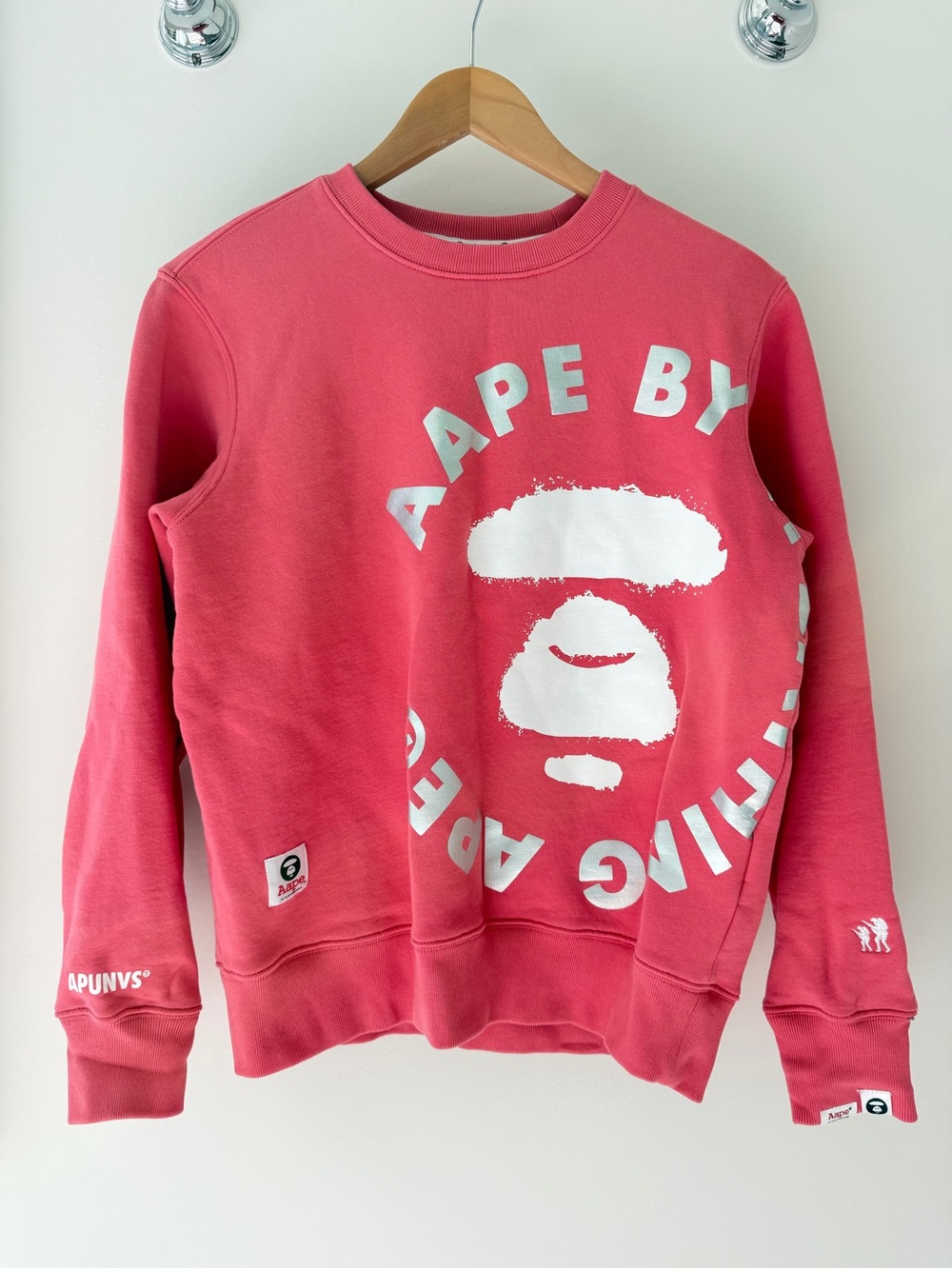 AAPE by A Bathing Ape APUNVS Pink Graphic Sweatshirt Women’s M